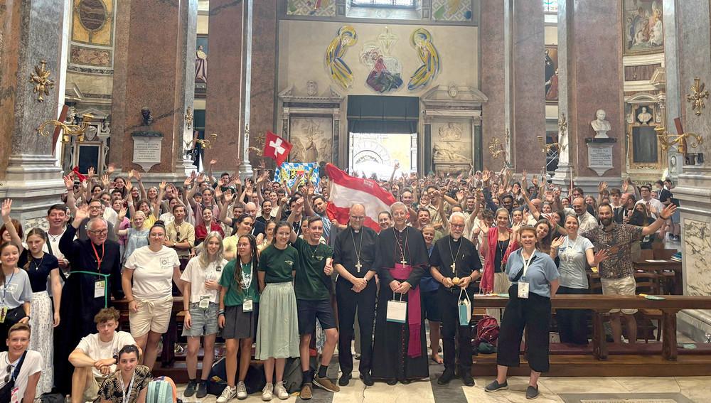 Deutschsprachige Jugendliche bei Katchese in Santa Maria dell'anima