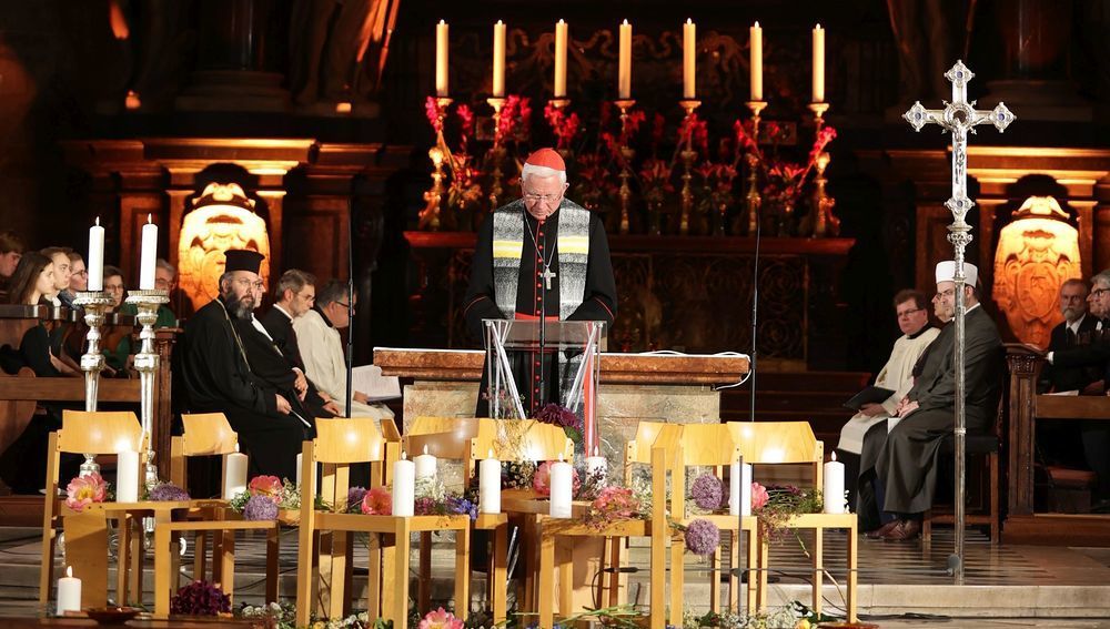 Gedenkgottesdienst nach dem Grazer Amoklauf im Wiener Stephansdom