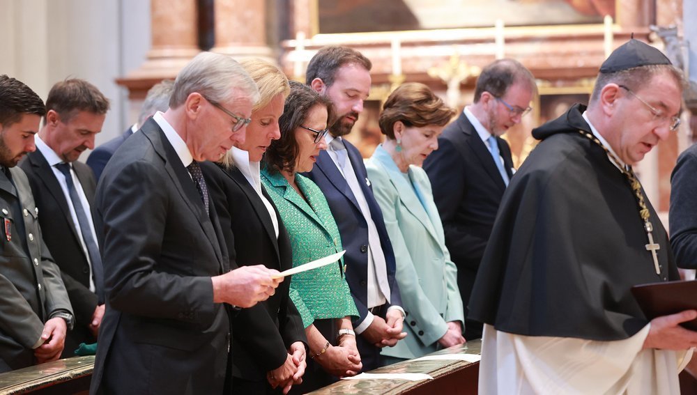 Interreligiöse Feier in der Kajetanerkirche vor Konstituierung des Salzburger Landtags 2023