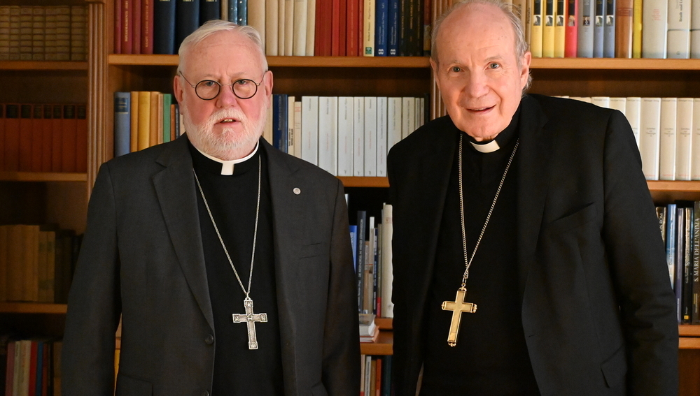 v.l.: Kurienerzbischof Paul und Kardinal Christoph Schönborn