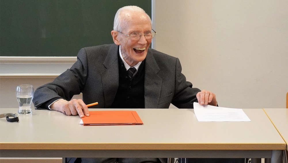 P. Dr. Dr. h.c. Augustin Schmied CSsR bei der Verteidigung seiner noch unter Rahner begonnenen Dissertation am 11. Mai 2023 an der Universität Innsbruck