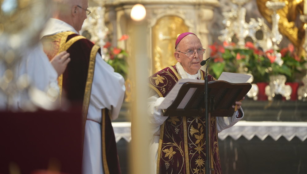 Bischof Klaus Küng am 14.10.2023 bei einem Gottesdienst zum 'Marsch fürs Leben' in Wien.