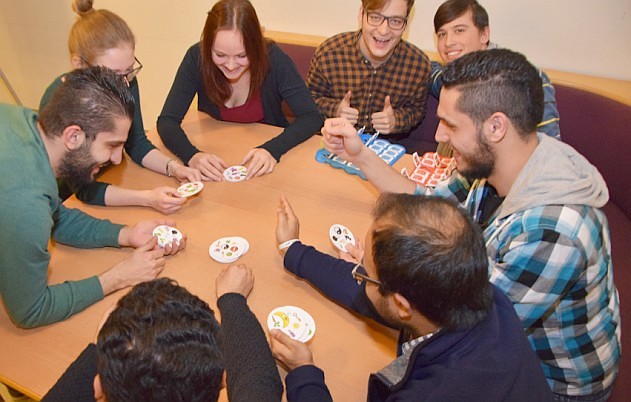 Lern- und Spielenachmittag mit Flüchtlingen