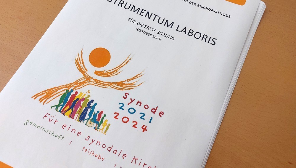 Instrumentum laboris zur Weltsynode auf deutsch