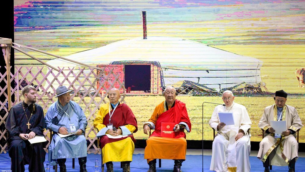 Papst Franziskus beim Treffen der Religionen in Ulan Bator