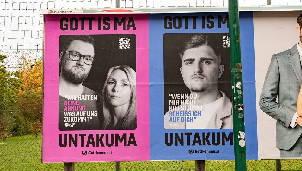 'Gott is ma untakuma'-Plakate in Oberösterreich