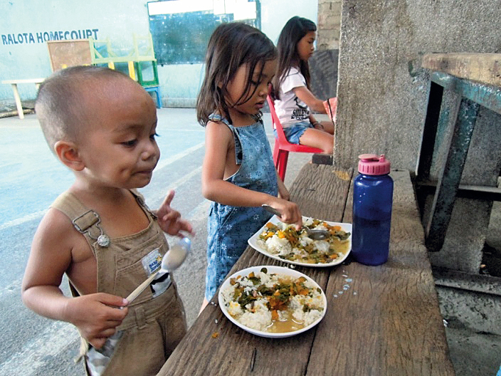 Weltmissionssonntag 2015 / Kinder auf den Philippinen